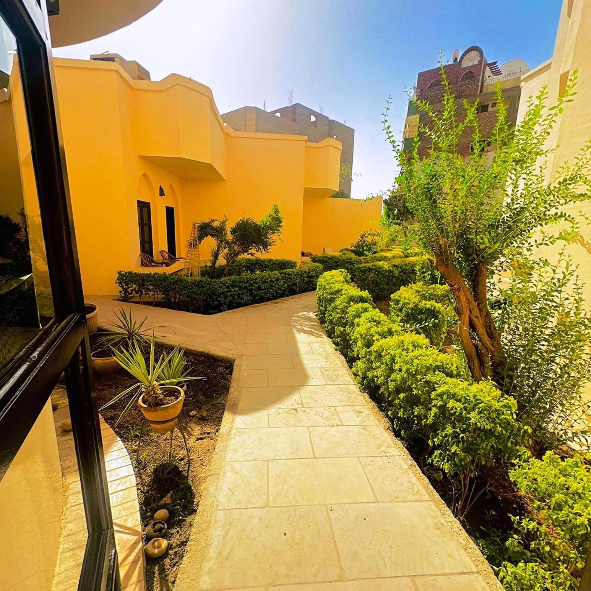 El Nakhil Hotel Luxor Eksteriør billede